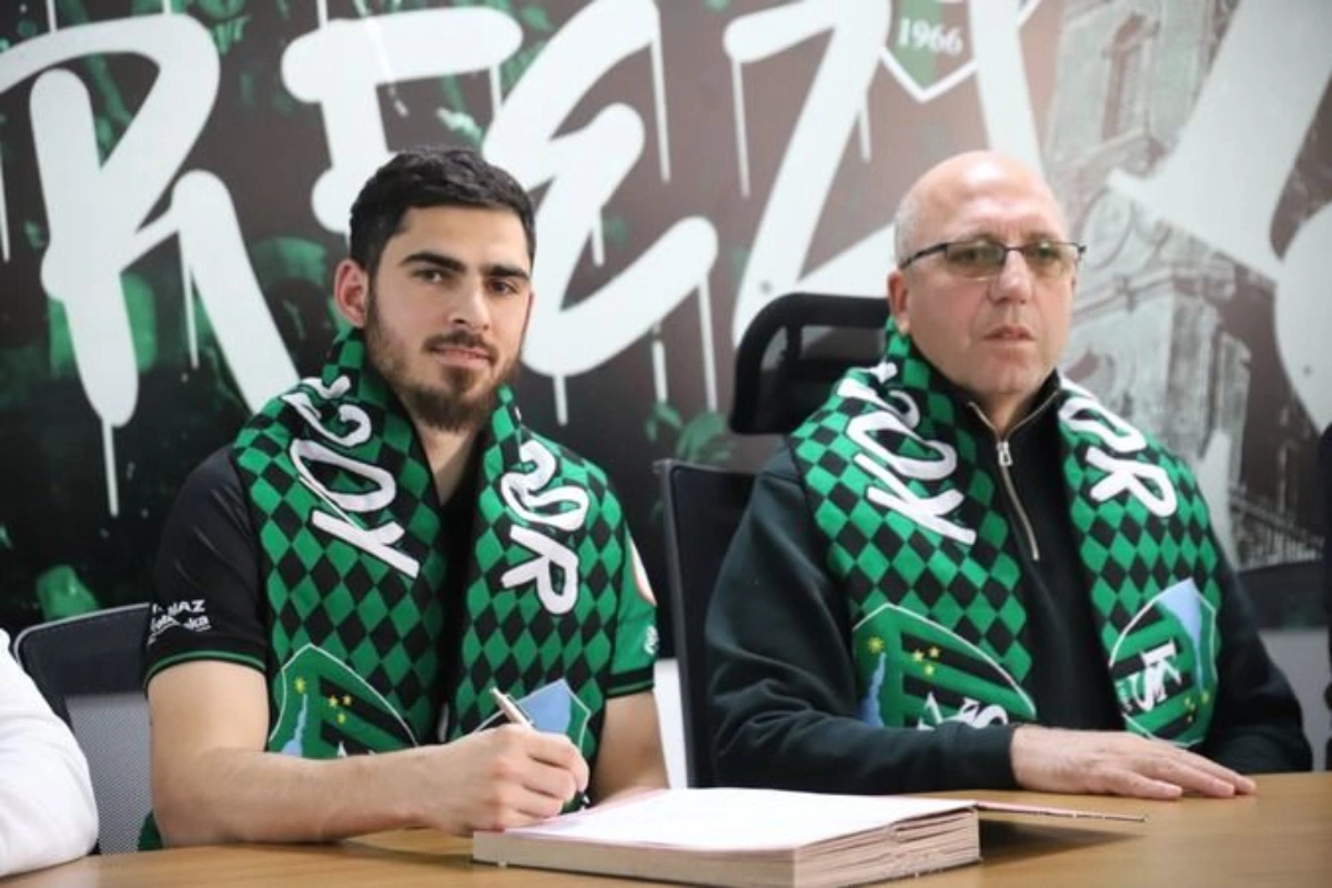 Ramil Şeydayev “Kocaelispor” futbol klubu ilə müqavilə imzalayıb